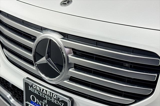 new 2025 Mercedes-Benz GLB 250 car, priced at $47,420