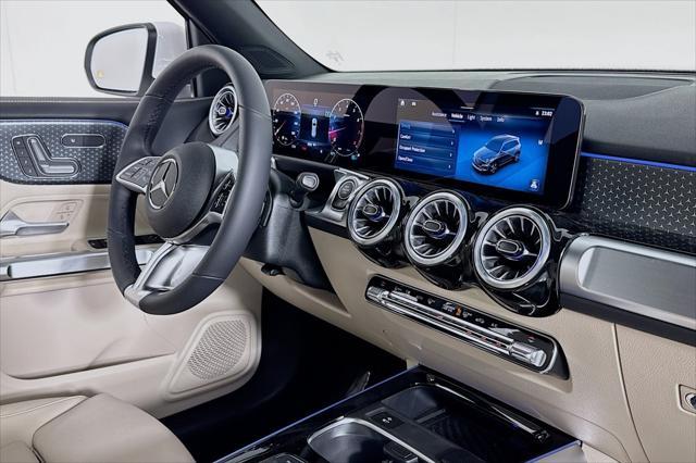 new 2025 Mercedes-Benz GLB 250 car, priced at $47,420