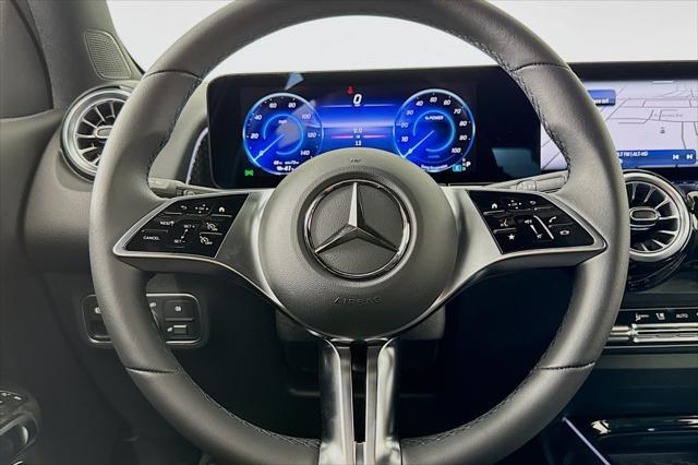 new 2024 Mercedes-Benz EQB 250 car, priced at $54,675