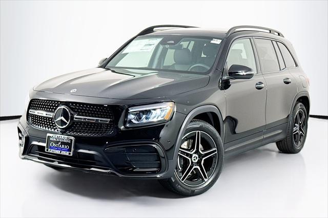 new 2024 Mercedes-Benz GLB 250 car, priced at $52,815