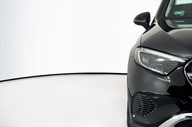 new 2025 Mercedes-Benz GLC 350e car, priced at $63,650