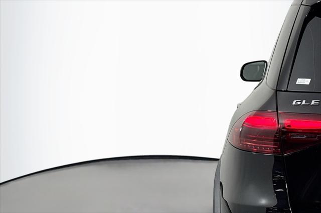 new 2025 Mercedes-Benz GLE 450 car, priced at $76,795