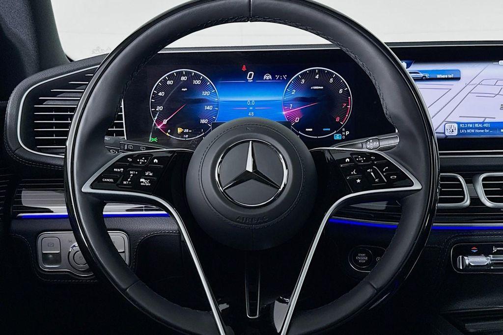 new 2025 Mercedes-Benz GLS 580 car, priced at $125,680
