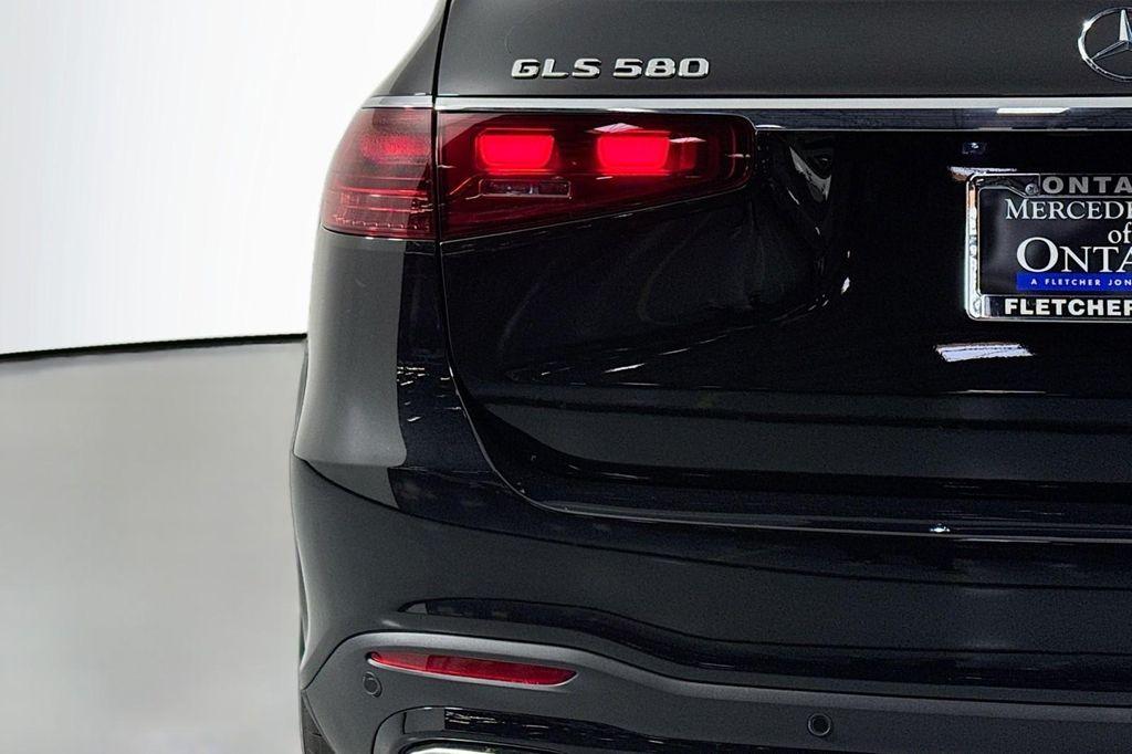 new 2025 Mercedes-Benz GLS 580 car, priced at $125,680