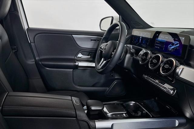 used 2022 Mercedes-Benz GLB 250 car, priced at $29,484