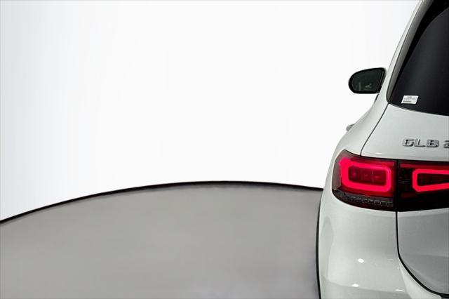 used 2021 Mercedes-Benz GLB 250 car, priced at $27,283