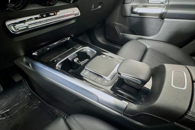 used 2021 Mercedes-Benz GLB 250 car, priced at $27,283