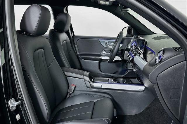 new 2025 Mercedes-Benz GLB 250 car, priced at $47,145