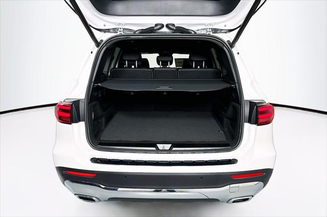 new 2025 Mercedes-Benz GLB 250 car, priced at $47,145