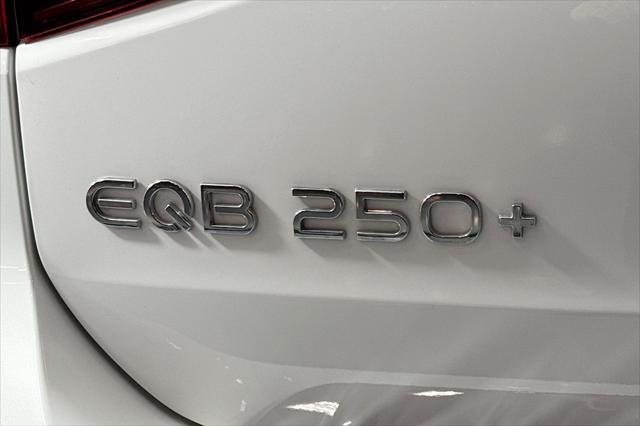 new 2024 Mercedes-Benz EQB 250 car, priced at $59,595