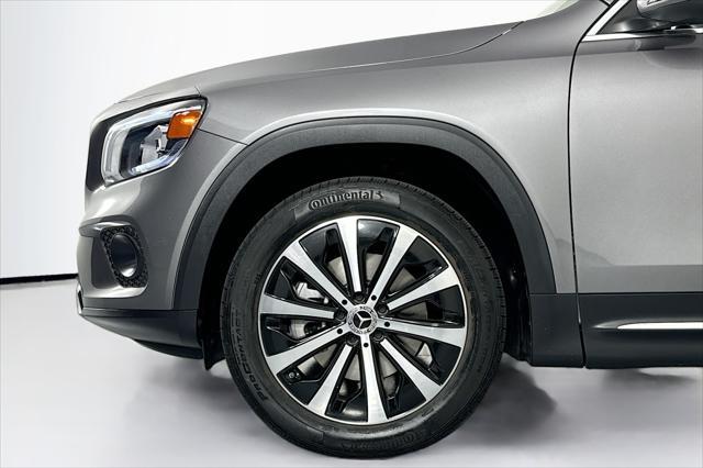 used 2022 Mercedes-Benz GLB 250 car, priced at $28,381