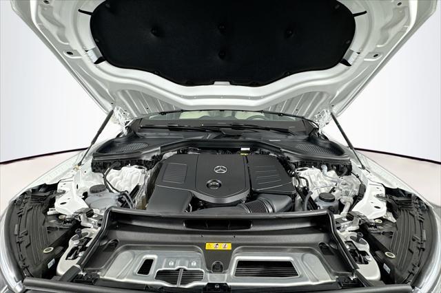 new 2025 Mercedes-Benz GLC 300 car, priced at $51,195