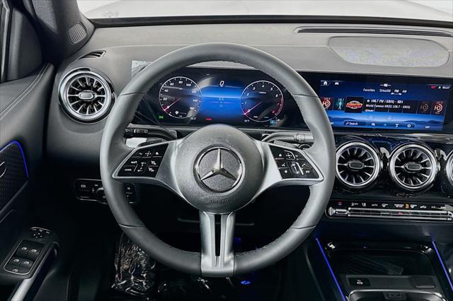 new 2025 Mercedes-Benz GLB 250 car, priced at $47,995