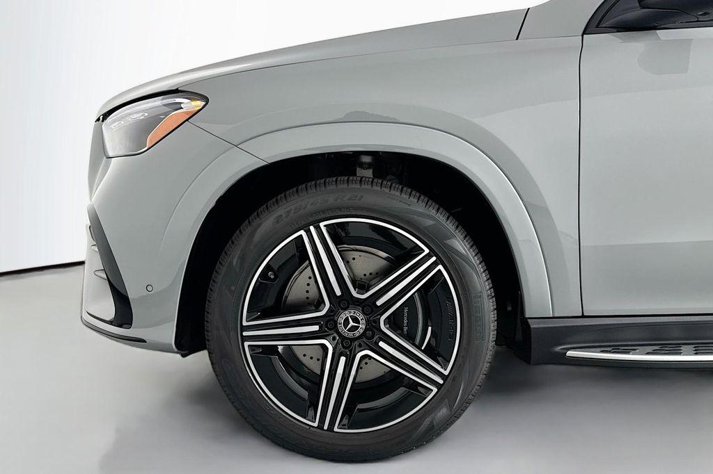 new 2026 Mercedes-Benz GLE 450 car, priced at $85,910