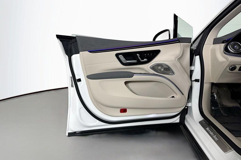 new 2026 Mercedes-Benz EQS 450 car, priced at $103,695