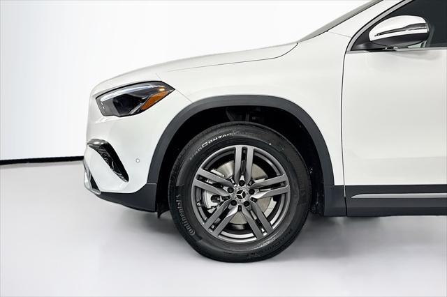 new 2025 Mercedes-Benz GLA 250 car, priced at $45,845