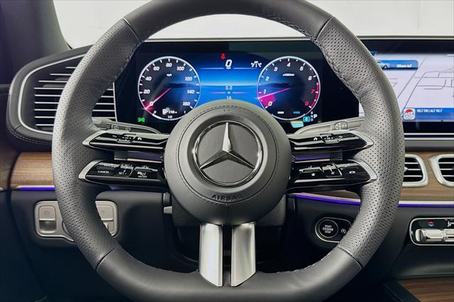 new 2025 Mercedes-Benz GLS 450 car, priced at $95,145