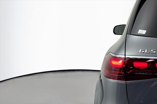 new 2025 Mercedes-Benz GLS 450 car, priced at $95,145