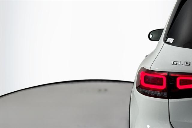 used 2021 Mercedes-Benz GLB 250 car, priced at $24,482