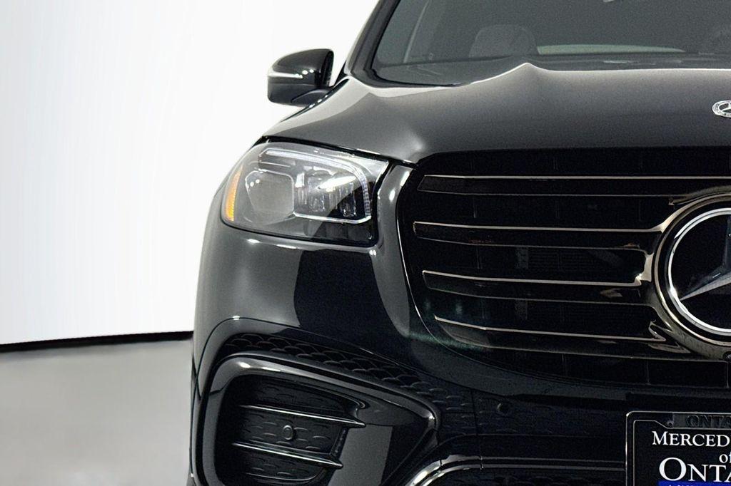 new 2026 Mercedes-Benz GLS 580 car, priced at $123,200