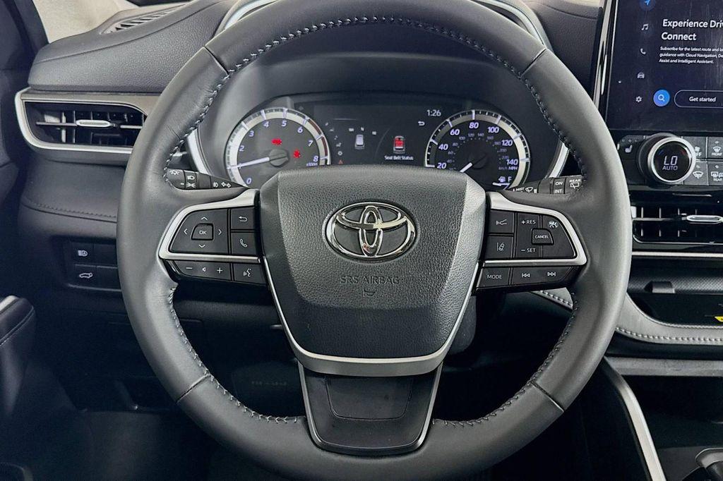 used 2023 Toyota Highlander car, priced at $36,682