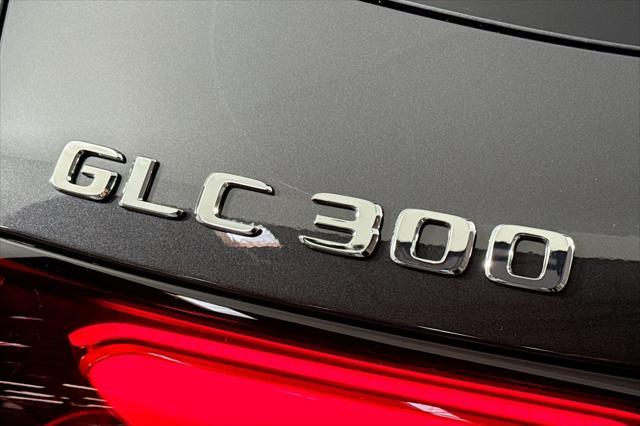 new 2025 Mercedes-Benz GLC 300 car, priced at $51,695