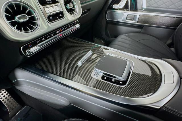 new 2025 Mercedes-Benz AMG G 63 car, priced at $211,095
