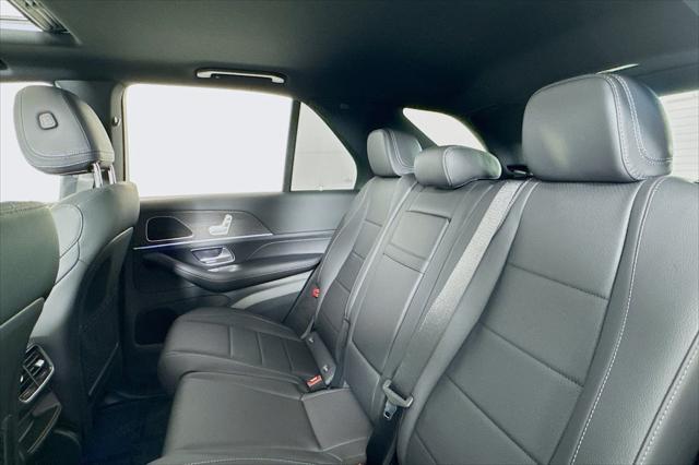 new 2025 Mercedes-Benz GLE 450 car, priced at $78,025
