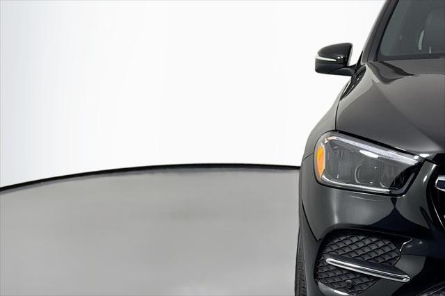 new 2025 Mercedes-Benz GLE 450 car, priced at $78,025