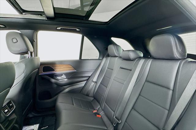 new 2025 Mercedes-Benz GLE 450e car, priced at $75,795