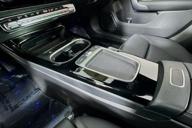 new 2025 Mercedes-Benz CLA 250 car, priced at $45,945