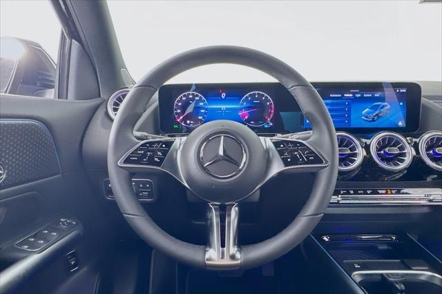 new 2025 Mercedes-Benz GLA 250 car, priced at $42,250
