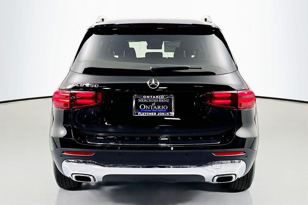 new 2025 Mercedes-Benz GLB 250 car, priced at $47,145