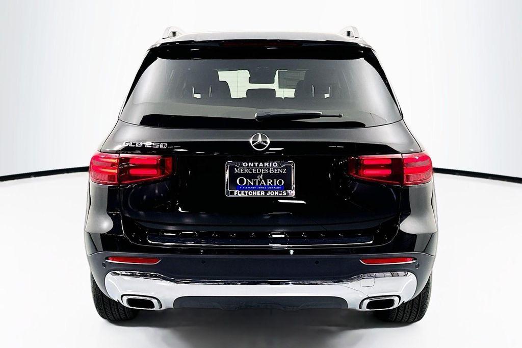 new 2025 Mercedes-Benz GLB 250 car, priced at $47,145