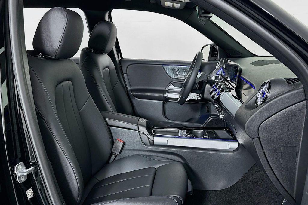 new 2025 Mercedes-Benz GLB 250 car, priced at $47,145
