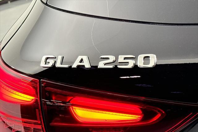 new 2025 Mercedes-Benz GLA 250 car, priced at $45,545