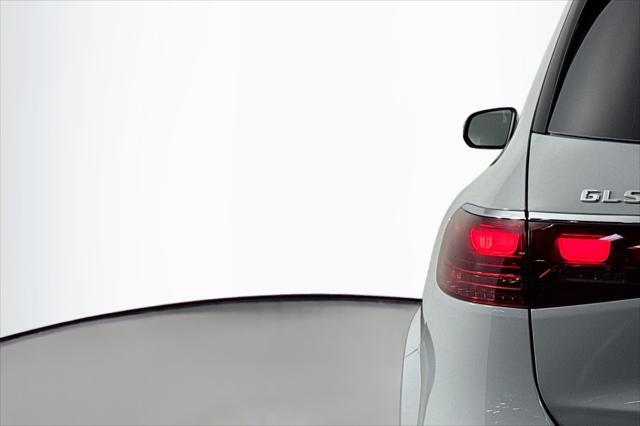 new 2025 Mercedes-Benz GLS 450 car, priced at $101,275