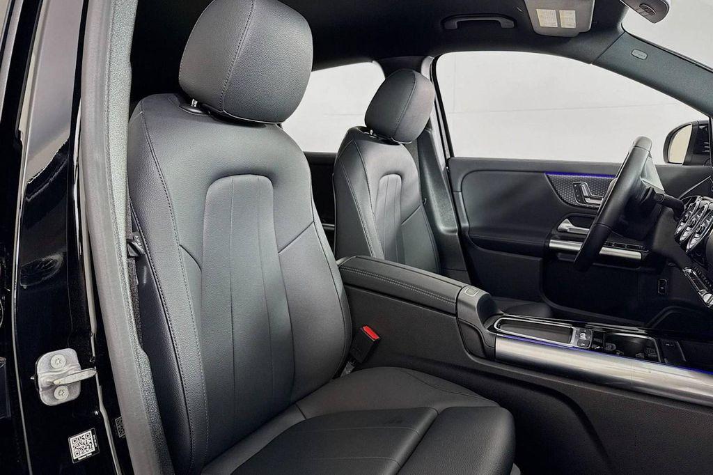 used 2025 Mercedes-Benz GLA 250 car