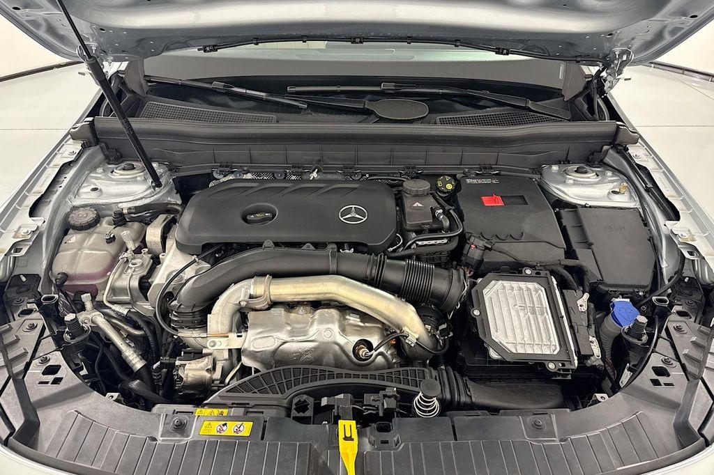 new 2026 Mercedes-Benz GLB 250 car, priced at $48,515