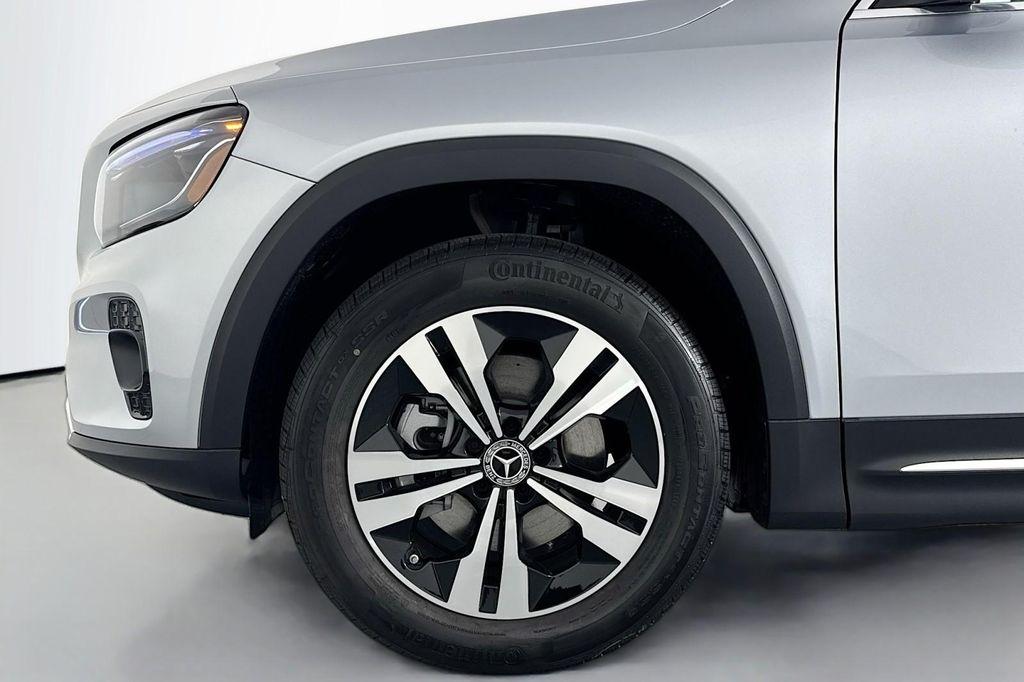new 2026 Mercedes-Benz GLB 250 car, priced at $48,515