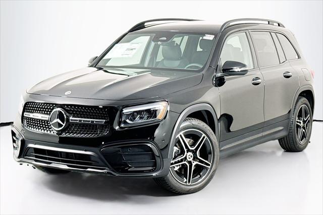 new 2024 Mercedes-Benz GLB 250 car, priced at $49,100