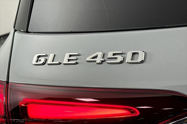 new 2025 Mercedes-Benz GLE 450 car, priced at $85,630