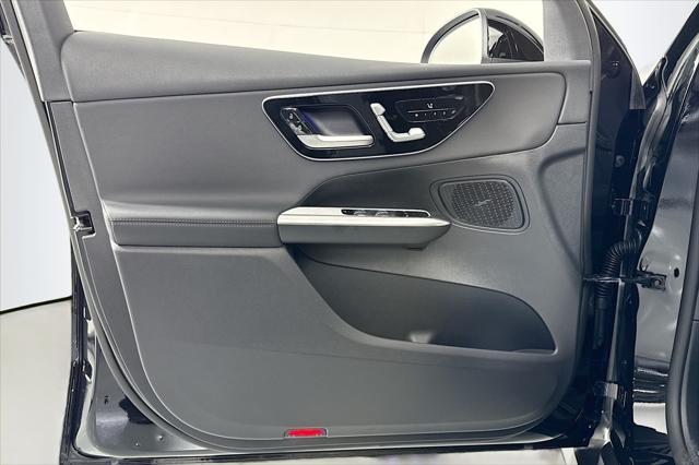 new 2025 Mercedes-Benz GLC 350e car, priced at $61,895