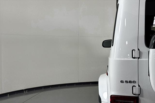 new 2025 Mercedes-Benz G-Class car, priced at $184,005