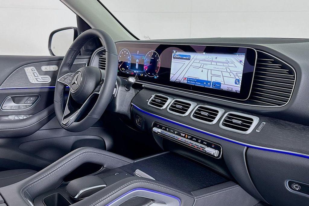 new 2025 Mercedes-Benz GLE 350 car, priced at $67,195