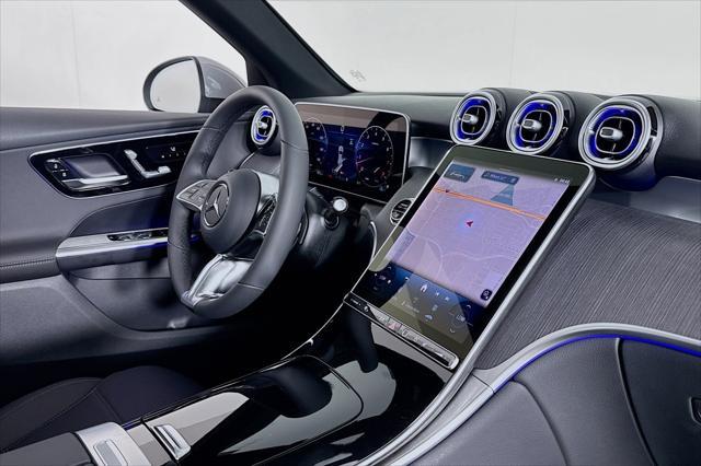 new 2025 Mercedes-Benz GLC 300 car, priced at $57,305