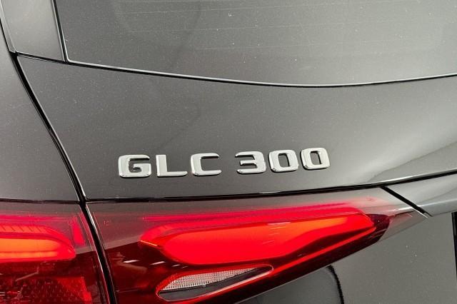 new 2024 Mercedes-Benz GLC 300 car, priced at $51,925