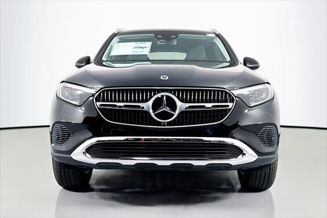 new 2025 Mercedes-Benz GLC 350e car, priced at $63,350
