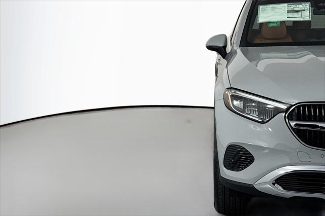 new 2025 Mercedes-Benz GLC 350e car, priced at $65,705