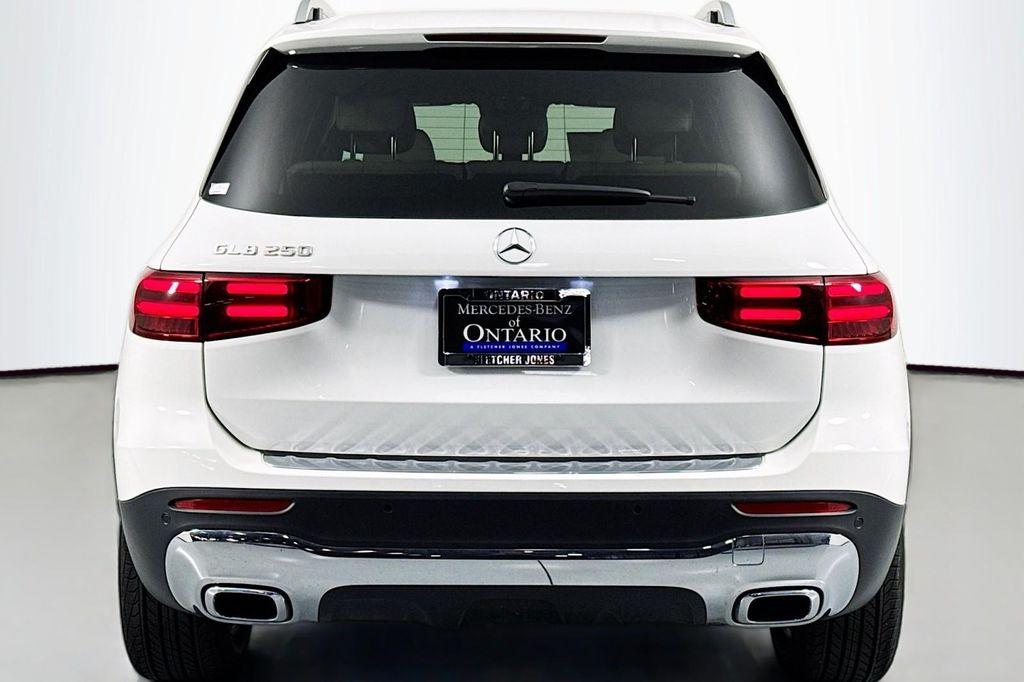 new 2025 Mercedes-Benz GLB 250 car, priced at $47,145